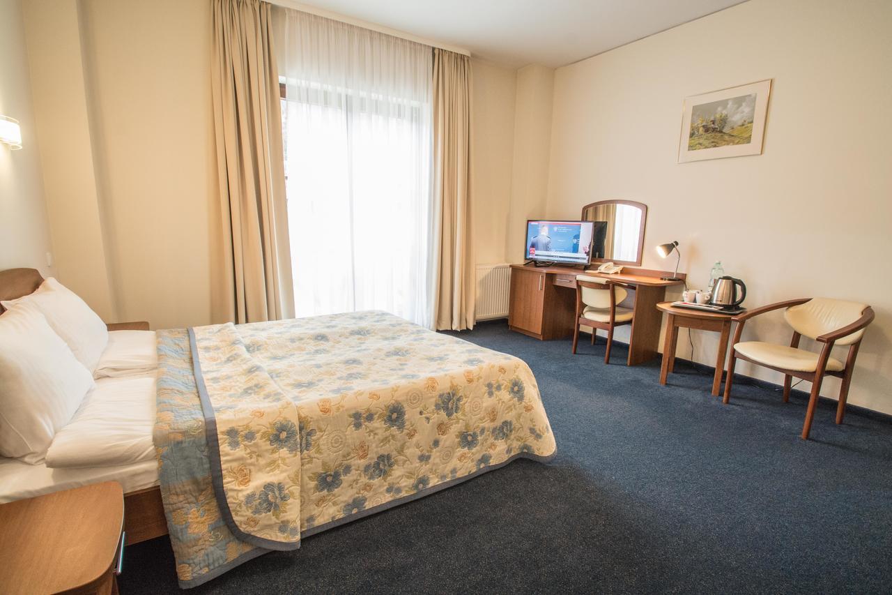 Hotel Jaworzyna Krynicka Krynica Zdroj Εξωτερικό φωτογραφία